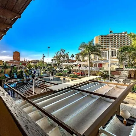 Two Bedroom In Playa De Americas * Playa de las Americas (Tenerife)